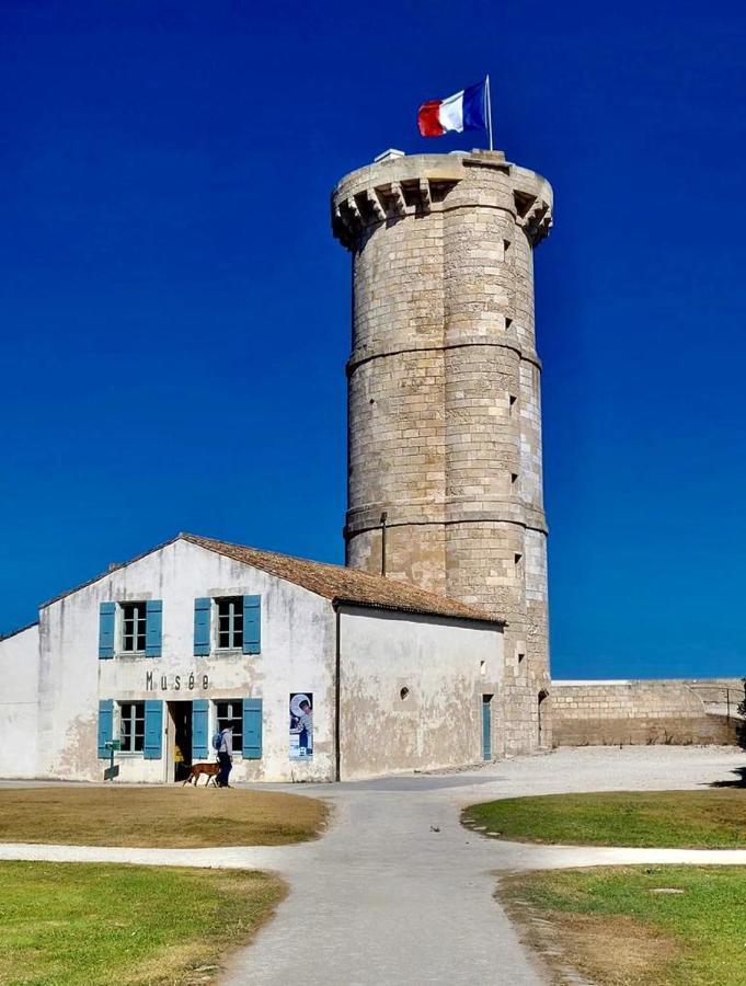Appartement Elegant Avec Vue Sur Le Port Saint-Martin-de-Ré Exterior foto